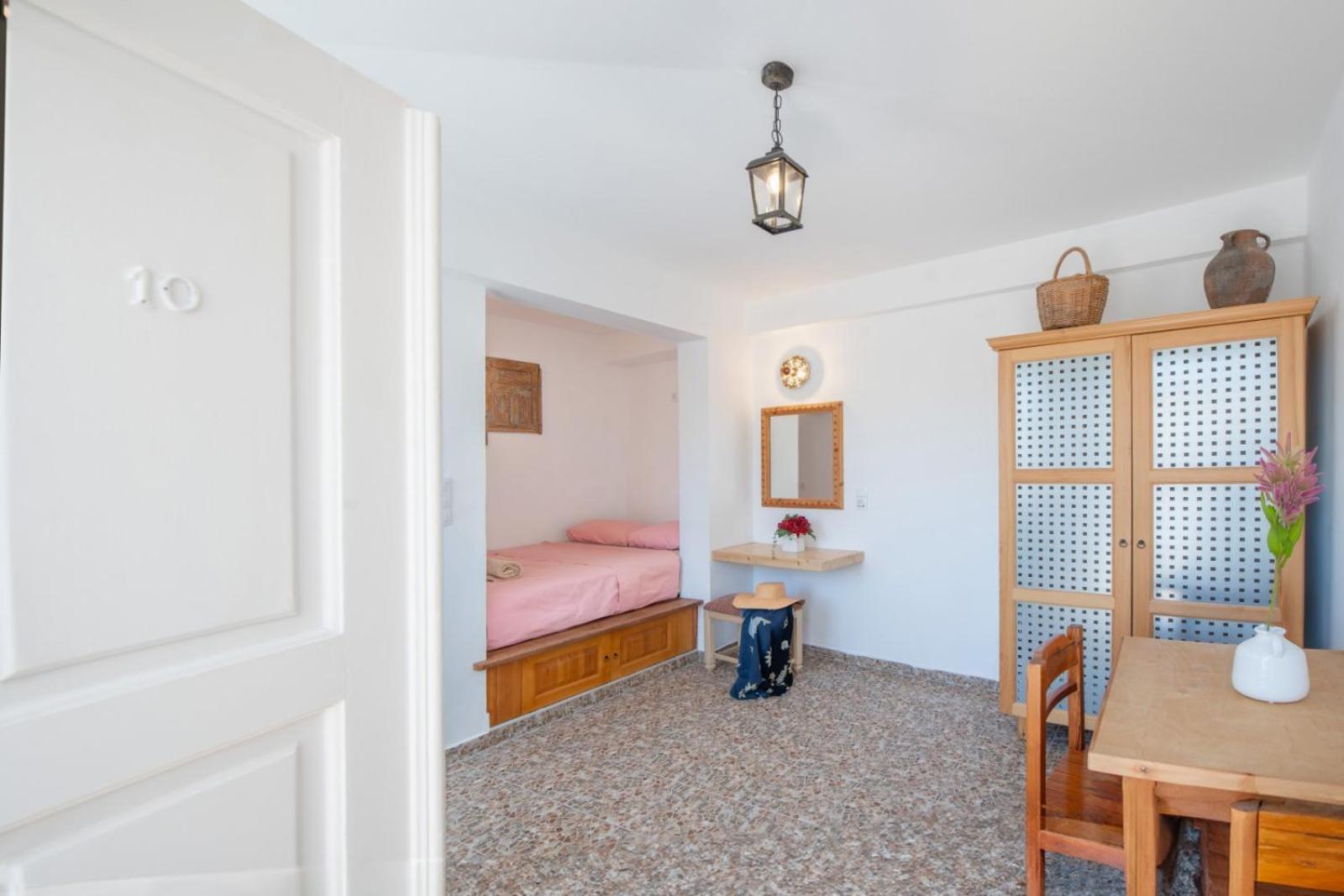 Marianthi Hotel